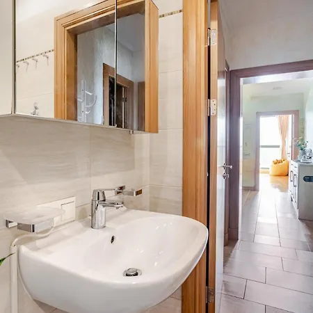 招待所 Phucan Apartment-riga