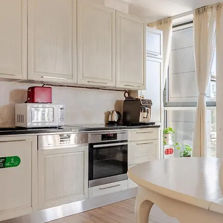 Phucan Shared-apartment In Рига