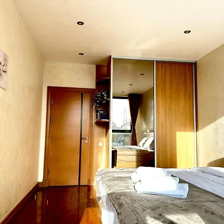 Phucan Apartment-riga *