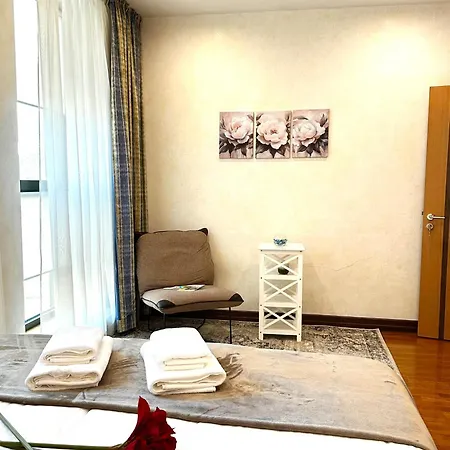 Phucan Apartment-riga Viesu māja