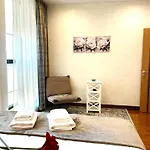 Phucan Apartment-riga Viesu māja