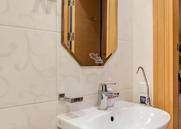 Phucan Apartment-riga 게스트하우스 *