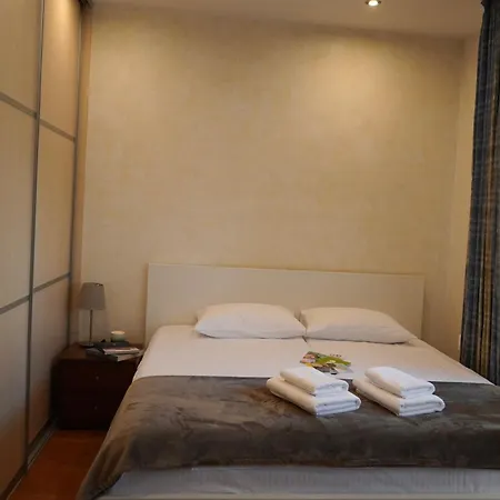 Phucan Apartment-riga Konukevi *